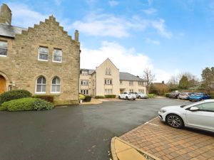 Photo 16- click for photo gallery